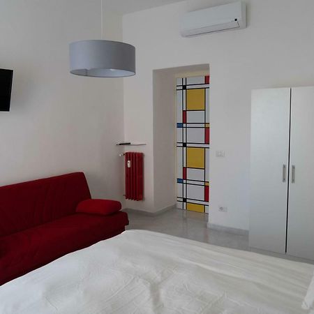 Re Di Roma Bright Home Exterior photo